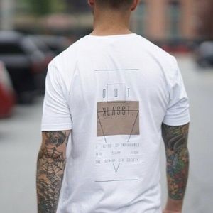 Outklasst Surklasser T-Shirt